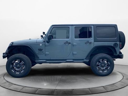 Used 2015 Jeep Wrangler Unlimited Sport w/ Quick Order Package 23S AWD/4WD image 2