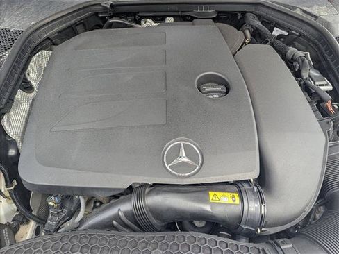 Used 2019 Mercedes-Benz C 300 4MATIC Sedan image 21