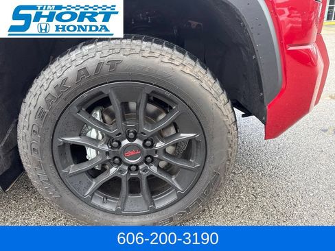 Used 2026 Toyota Tundra Limited w/ TRD Off-Road Package AWD/4WD image 5