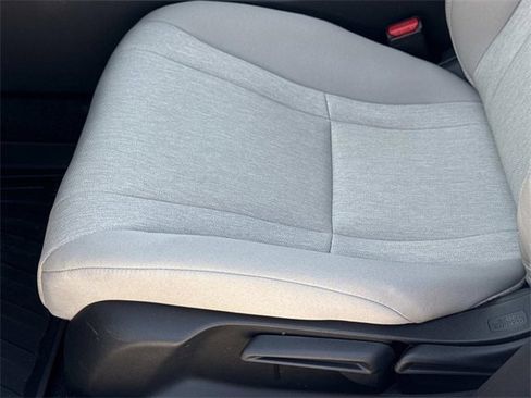 Used 2025 Honda Accord LX image 9