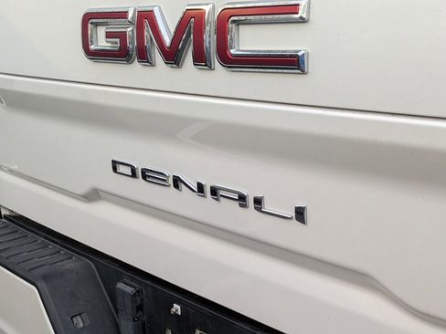 Used 2022 GMC Sierra 2500 Denali w/ Denali Ultimate Package image 7