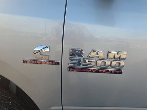 Used 2015 RAM 3500 Lone Star image 27