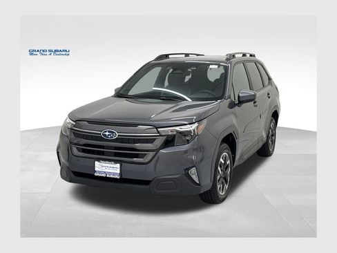 Used 2026 Subaru Forester Premium AWD/4WD image 1