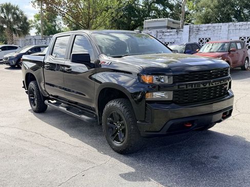 Used 2022 Chevrolet Silverado 1500 Custom Trail Boss w/ LPO, Dark Essentials Package image 2