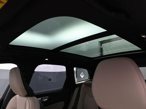 New 2026 Volvo XC60 B5 Plus w/ Protection Package Premier image 11