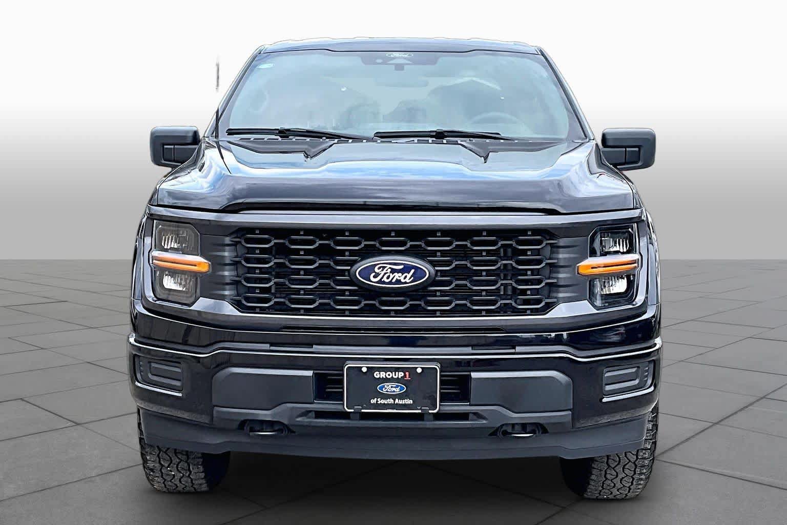 Used 2025 Ford F150 STX AWD/4WD image 4