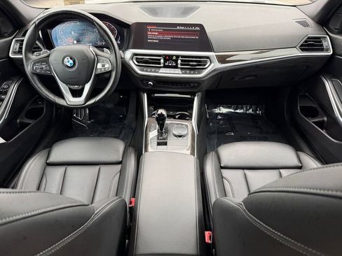 Used 2022 BMW 330i xDrive Sedan w/ Premium Package image 10