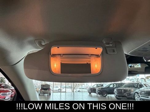 Used 2023 Ford Edge SEL w/ Convenience Package image 29