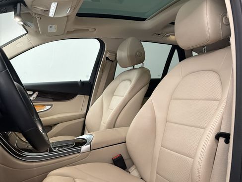 Certified 2021 Mercedes-Benz GLC 300 image 13