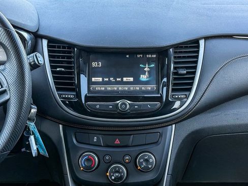 Used 2017 Chevrolet Trax LS AWD/4WD image 13