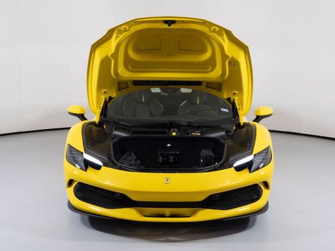 Used 2025 Ferrari 296 GTS Base image 9