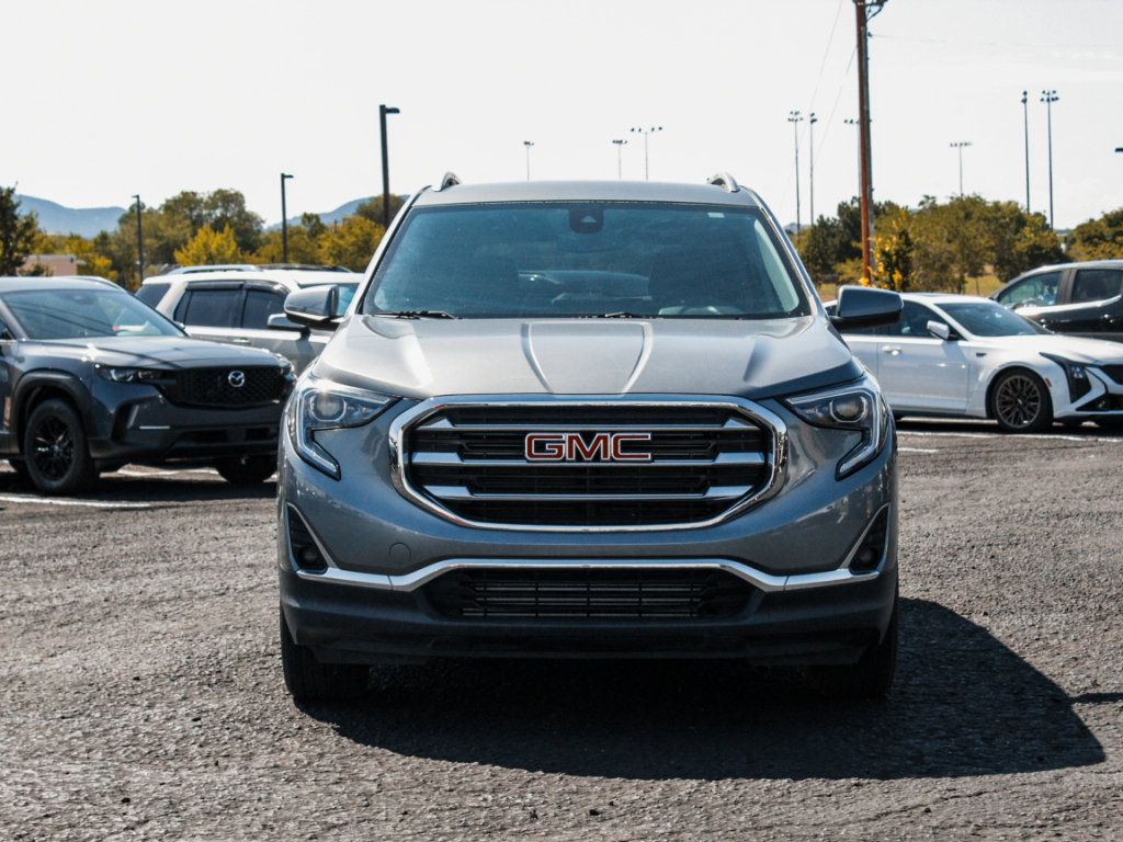 Used 2020 GMC Terrain SLT w/ Preferred Package AWD/4WD image 2
