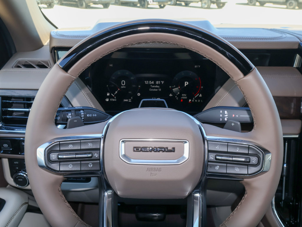 New 2026 GMC Yukon Denali w/ Advanced Technology Package AWD/4WD image 24