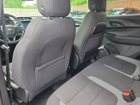 Used 2022 Chevrolet TrailBlazer LT w/ Convenience Package FWD image 15