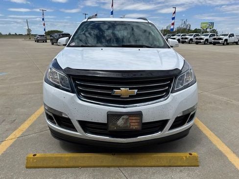 Used 2017 Chevrolet Traverse LT AWD/4WD image 15