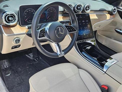 Used 2023 Mercedes-Benz C 300 Sedan image 10