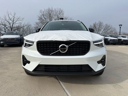 New 2026 Volvo XC40 B5 Plus w/ Protection Package Premier image 2