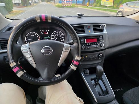 Used 2016 Nissan Sentra S image 13