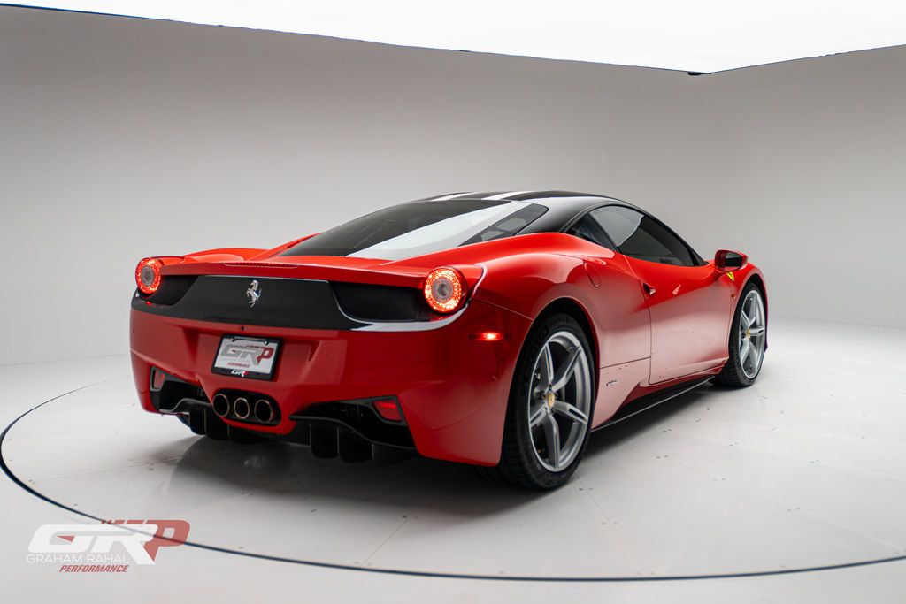 Used 2011 Ferrari 458 Italia Coupe RWD image 3