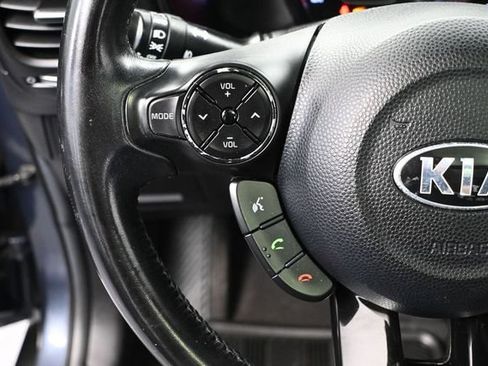 Used 2014 Kia Soul ! w/ Sun & Sound Package FWD image 25