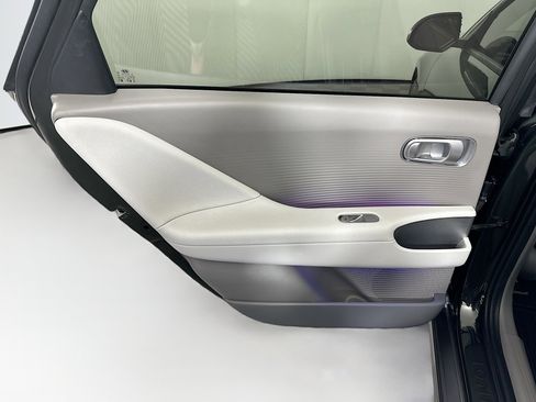 Used 2024 Hyundai Ioniq 6 SEL RWD image 27
