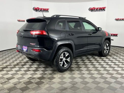 Used 2018 Jeep Cherokee Trailhawk w/ Quick Order Package 27L image 3