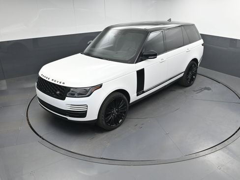 Used 2021 Land Rover Range Rover P525 Westminster Edition LWB image 33