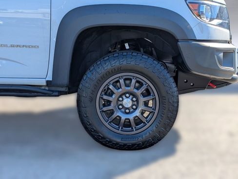 Used 2022 Chevrolet Colorado ZR2 w/ Colorado ZR2 Bison Edition image 12