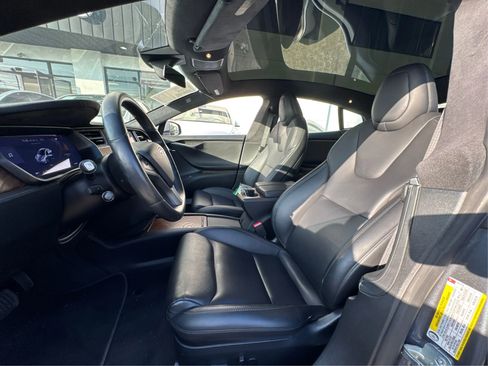Used 2020 Tesla Model S AWD image 9