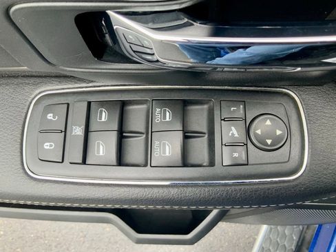 Used 2016 RAM 1500 Sport w/ Sport Premium Group AWD/4WD image 17