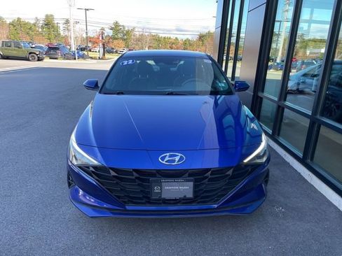 Used 2022 Hyundai Elantra SEL w/ Cargo Package image 3