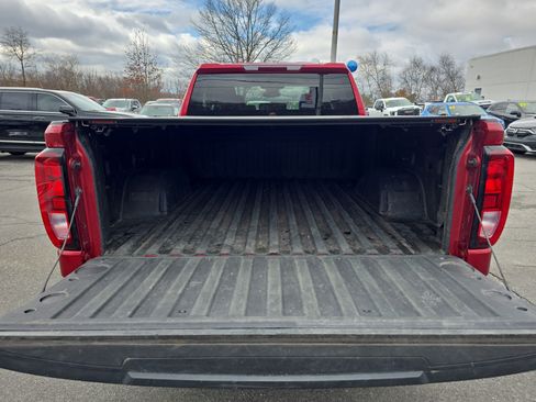 Used 2023 GMC Sierra 1500 Elevation image 5