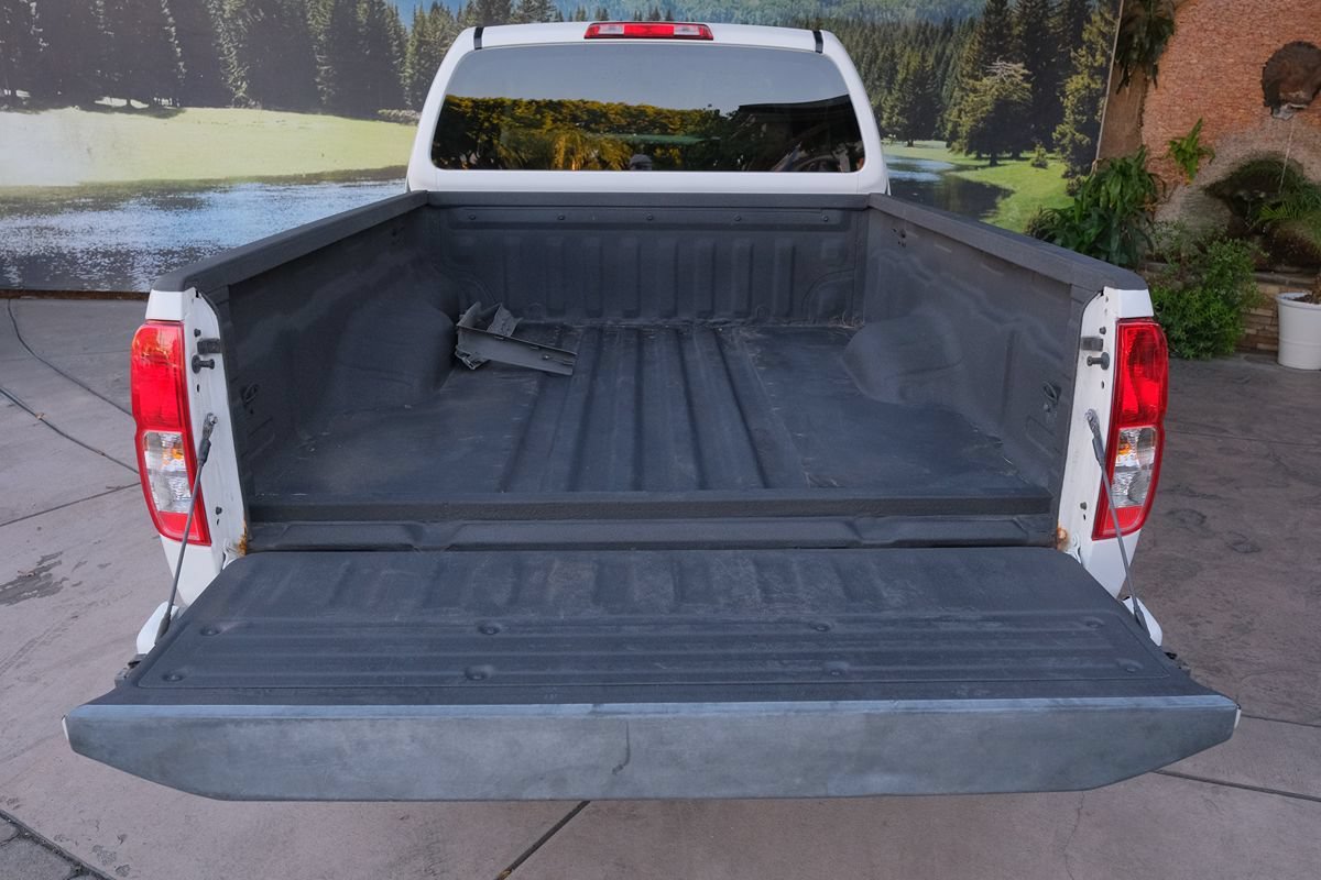 Used 2019 Nissan Frontier S RWD image 31