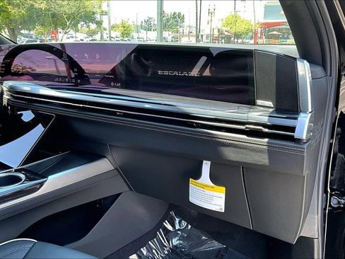 New 2026 Cadillac Escalade Sport AWD/4WD image 33