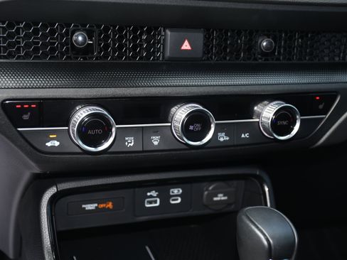 Used 2024 Honda CR-V Sport-L image 16