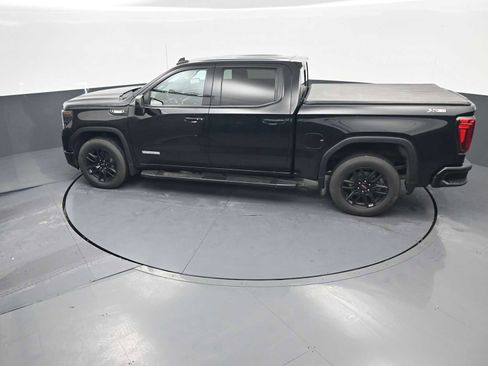 Used 2022 GMC Sierra 1500 Elevation w/ Elevation Premium Package image 33