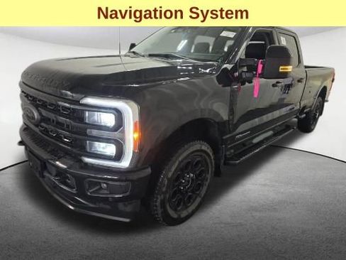 Used 2023 Ford F250 Lariat w/ Lariat Ultimate Package AWD/4WD image 4