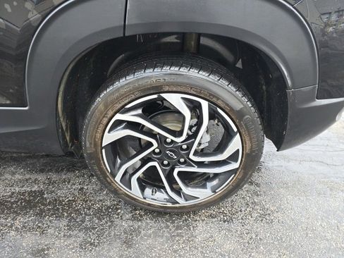 Certified 2024 Chevrolet TrailBlazer RS w/ Driver Confidence Package image 9