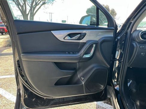 Used 2023 Chevrolet Blazer LT w/ Convenience Package image 14