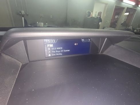 Used 2021 Subaru Crosstrek 2.5i Limited w/ Moonroof Package 2 image 18