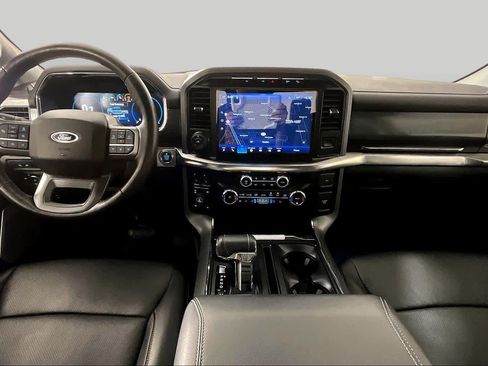 Used 2022 Ford F150 Lariat w/ Equipment Group 502A High AWD/4WD image 14