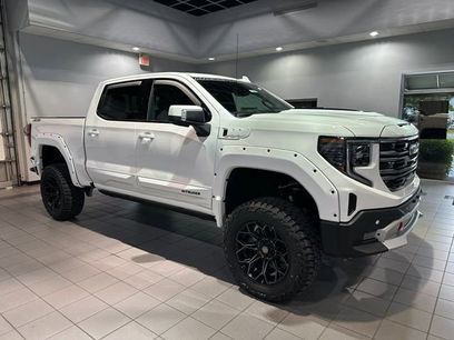 New 2025 GMC Sierra 1500 AT4 w/ Technology Package
