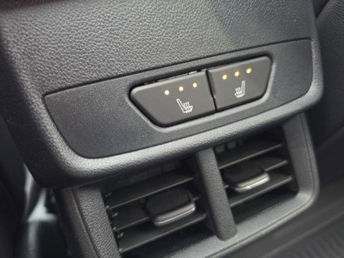 New 2026 Chevrolet Equinox RS image 24