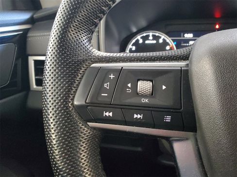 Used 2023 Mitsubishi Outlander SE image 21