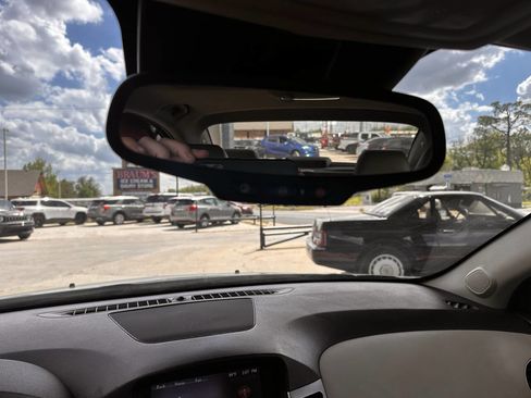 Used 2014 Chevrolet Cruze LT w/ Sun, Sound and Sport Package image 13