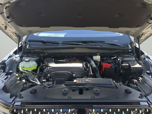 New 2026 Lincoln Nautilus Premier AWD/4WD image 23
