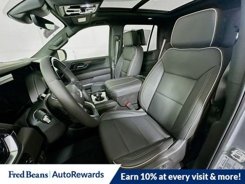 New 2026 GMC Yukon Elevation w/ Elevation Premium Package AWD/4WD image 13