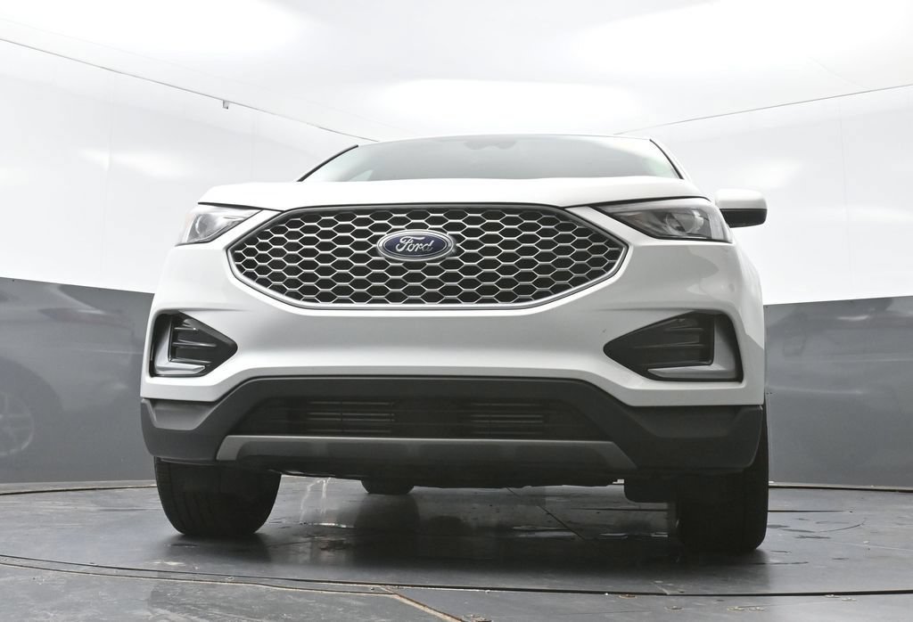 Used 2024 Ford Edge SEL AWD/4WD image 55