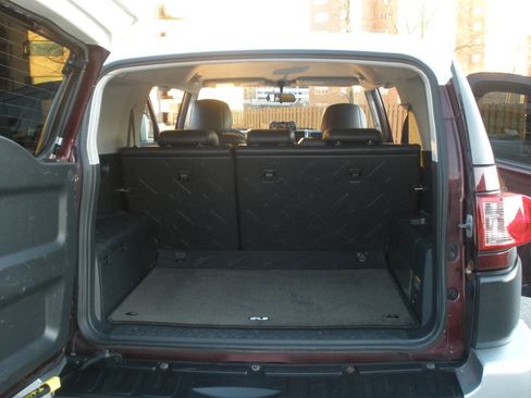 Used 2007 Toyota FJ Cruiser Base 4dr SUV 4WD (4L V6 6M) image 23