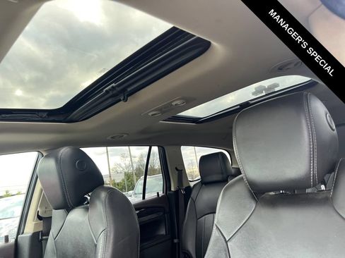 Used 2016 Buick Enclave Leather FWD image 10